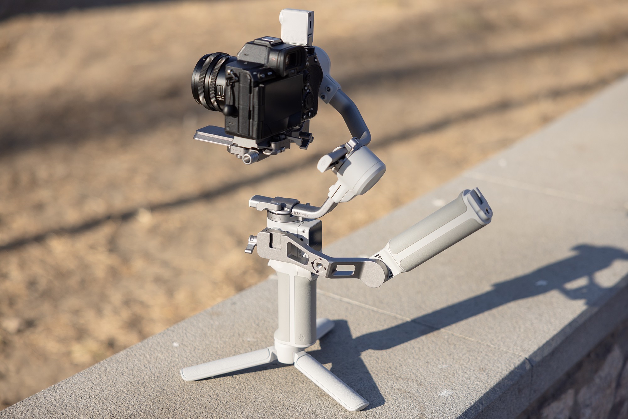 DJI RS4 Mini Gimbal Review: Professional Stabilization for Mirrorless Cameras